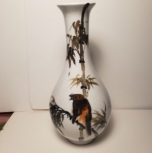 Ming Village Singapore Ceramic Hand Painted Vase with Bird